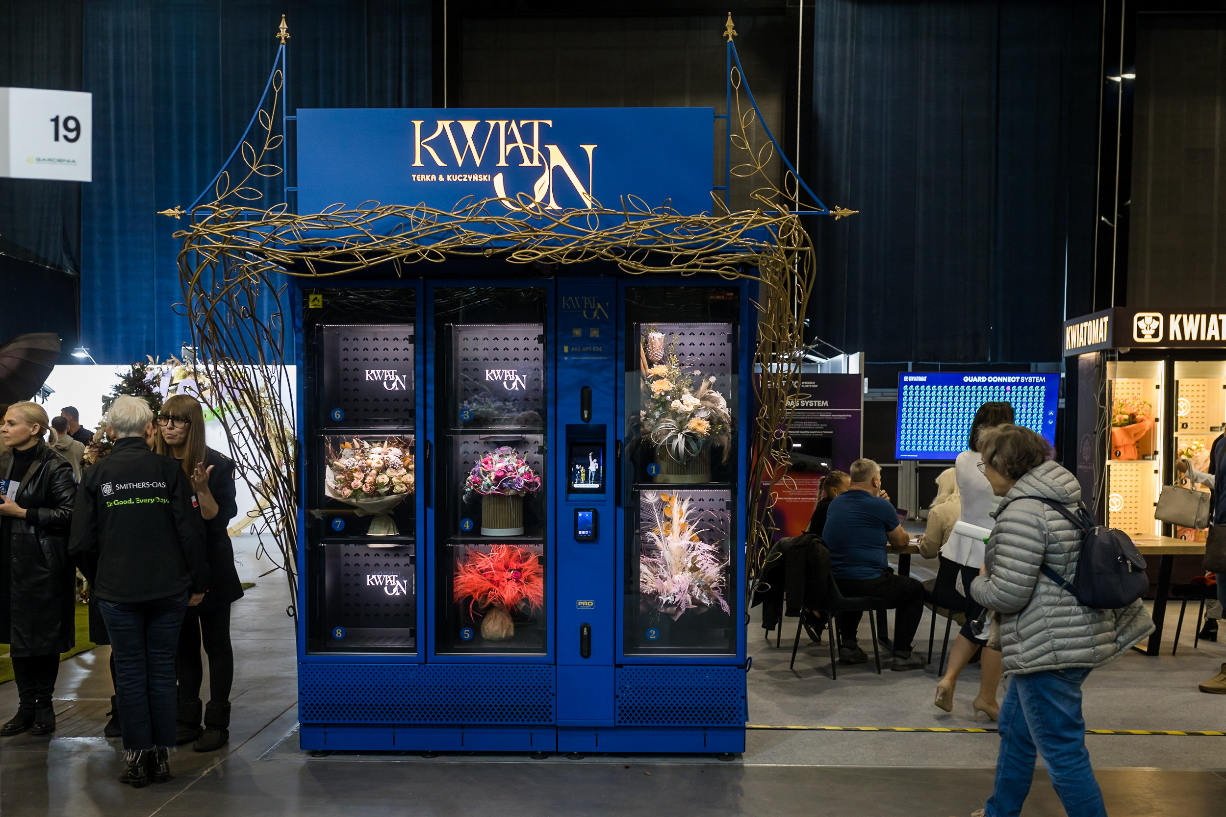 Personalisierung von Blumenautomaten – Ihr Design, Ihre Marke, Ihr Erfolg